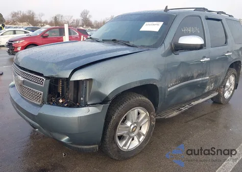 2009 Chevrolet Tahoe Ltz z USA, uszkodzony, nr VIN 1GNFK33079R176318